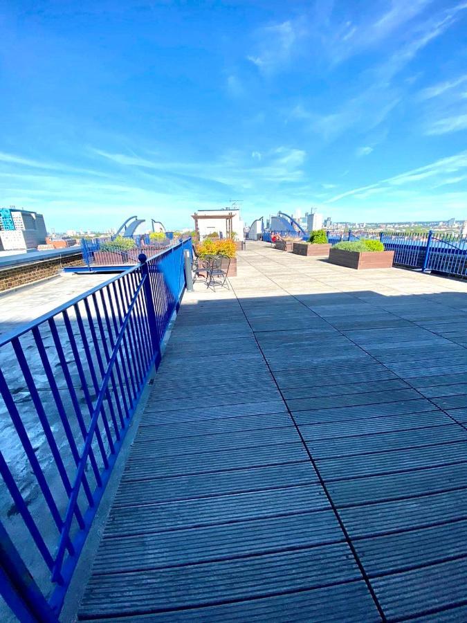 Central London 2 Bedrooms, Seperate Recption, Full Kitchen, Free Parking Экстерьер фото